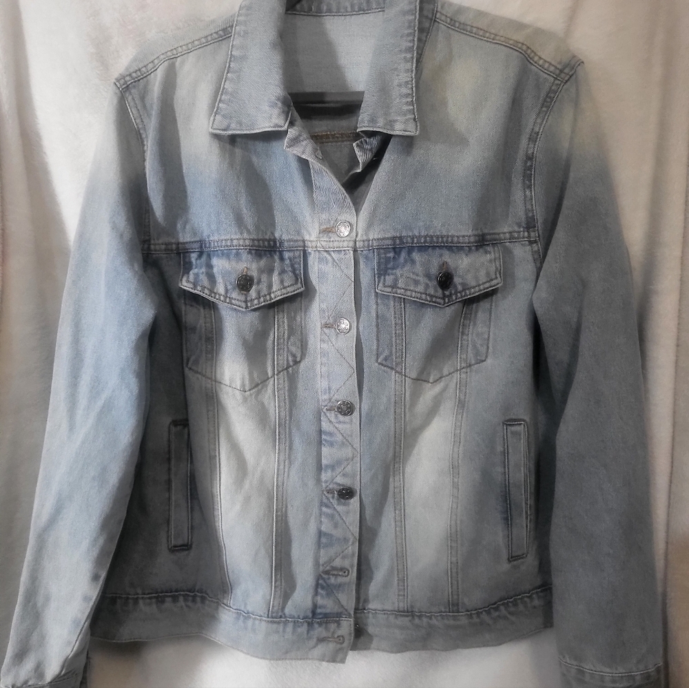 Embroidered Denim Jacket QVC-Laurie Felt Floral Back Detail Jean Jacket Size 1X - Picture 4 of 7